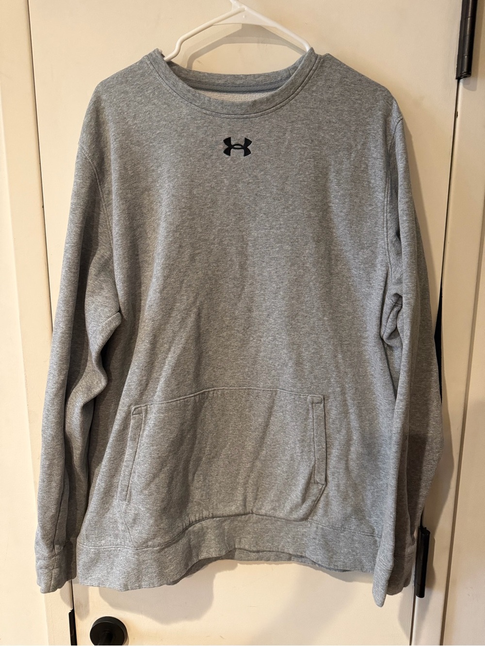 Under Armour Men’s Grey Crewneck Pullover Sweatshirt XL